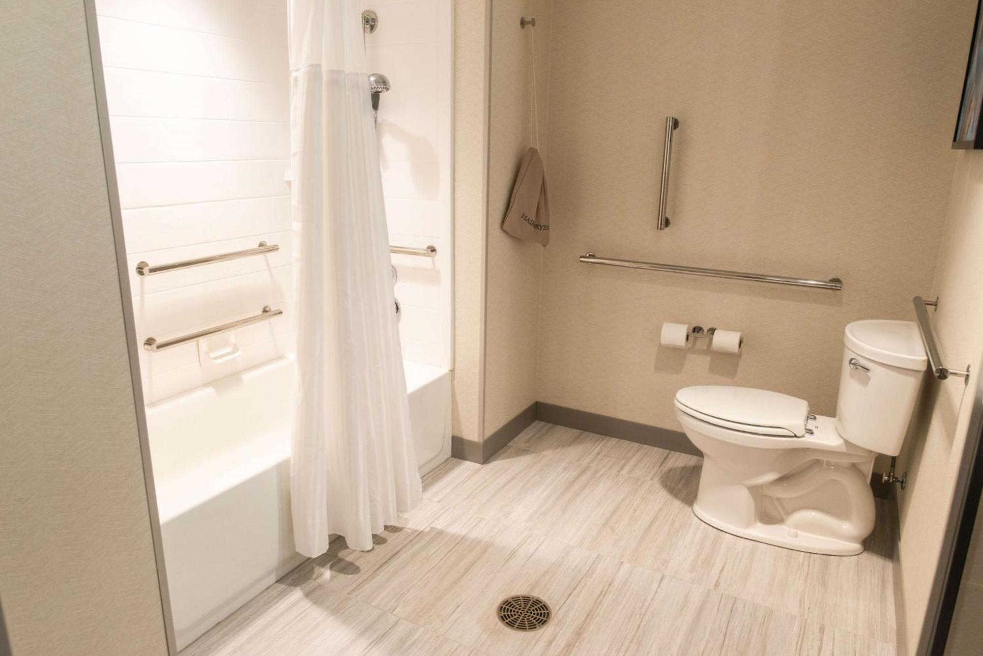 Hilton Garden Inn Mattoon, Il Zewnętrze zdjęcie